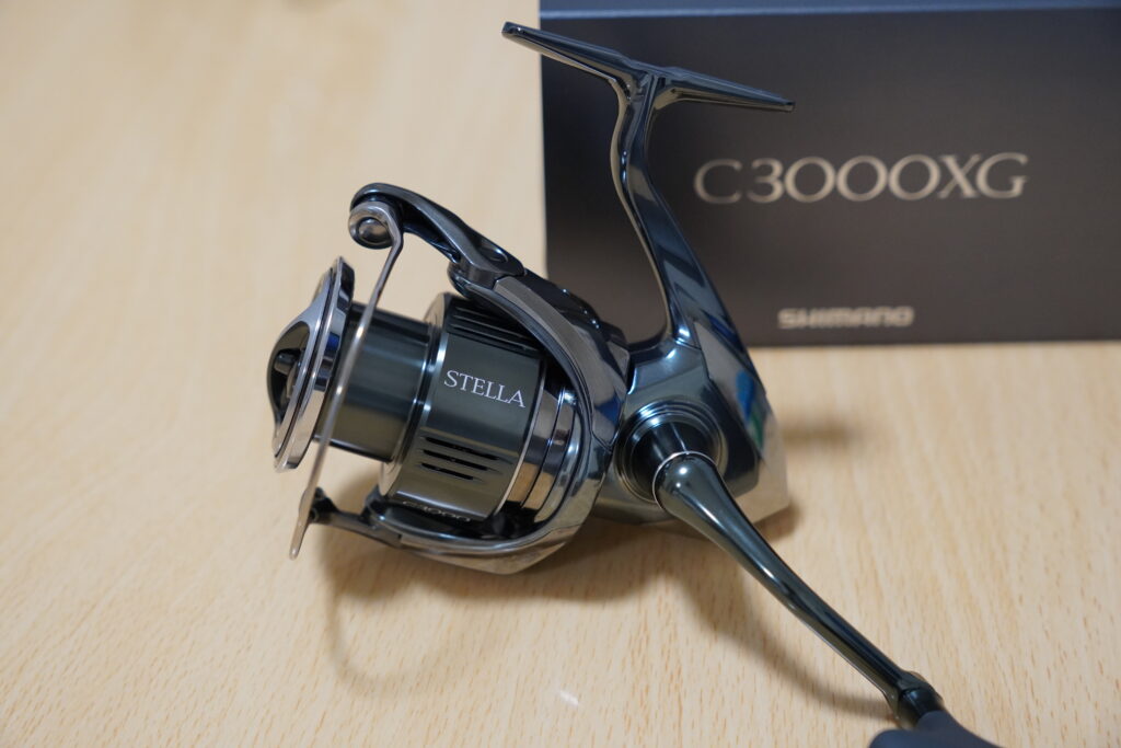 SHIMANO - 22 ステラ C3000MHG 2022年新製品 リール スピニングリール